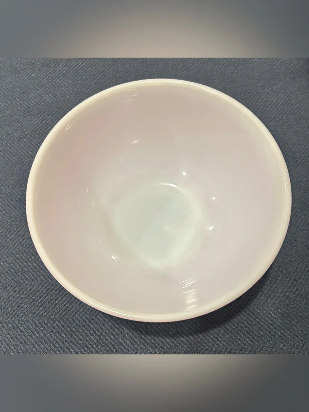 Vintage PYREX 403 Pink Flamingo 2 1/2 Quart Mixing Bowl